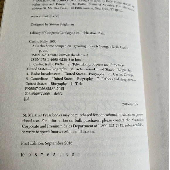 Kelly Carlin Signed Book A Carlin Home Companion Hardcover First Edition - Picture 5 of 10